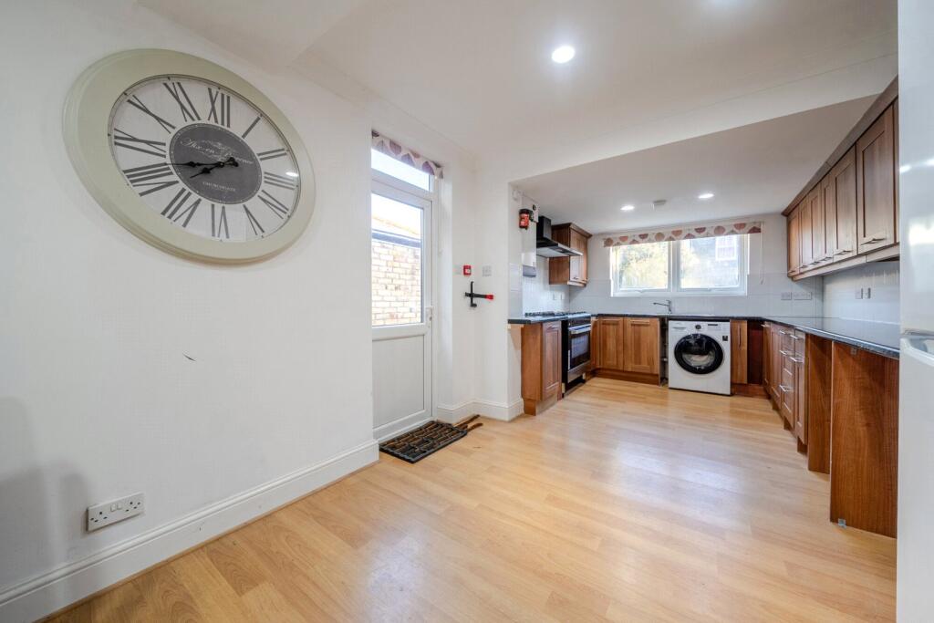 Main image of property: Abernethy Road, London