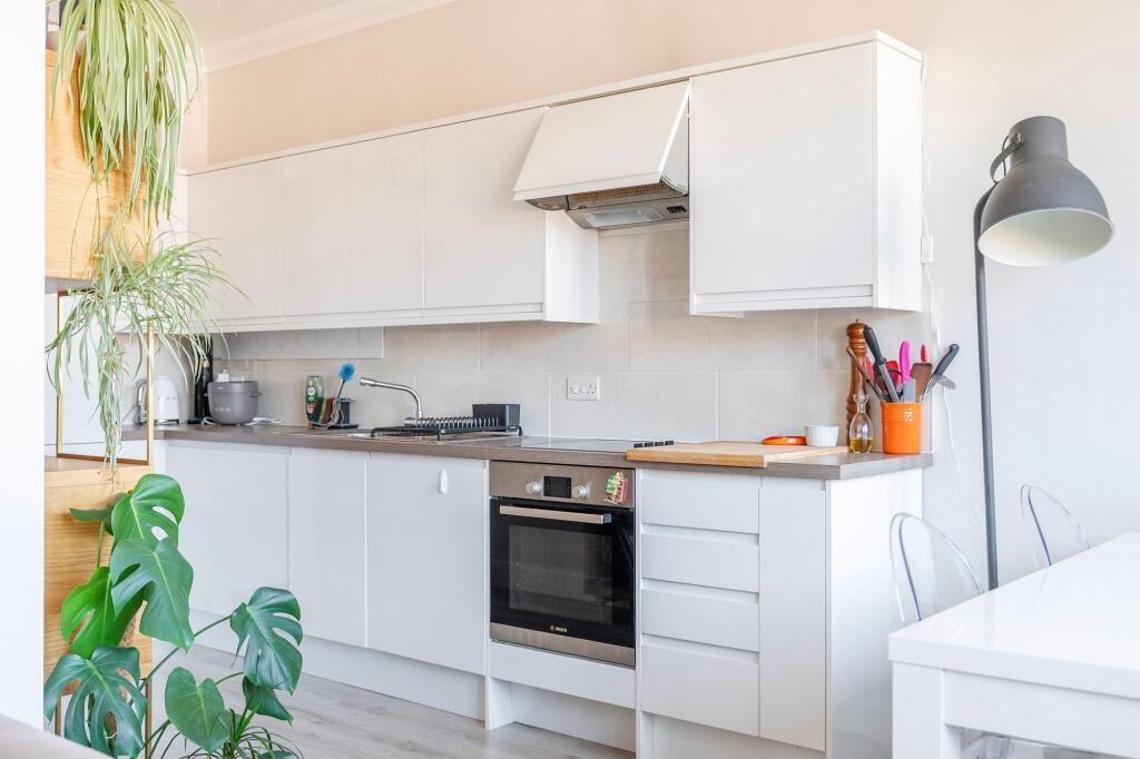 Apartment in Norwich, Norfolk - View 5