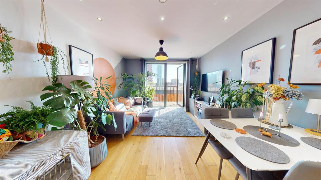 Main image of property: Vimto Gardens, Chapel Street, Salford