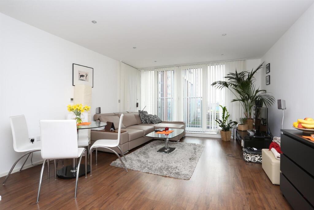 Main image of property: The Oxygen, Royal Victoria Dock, E16