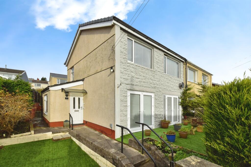 Main image of property: Clydach Avenue, Rassau, Ebbw Vale