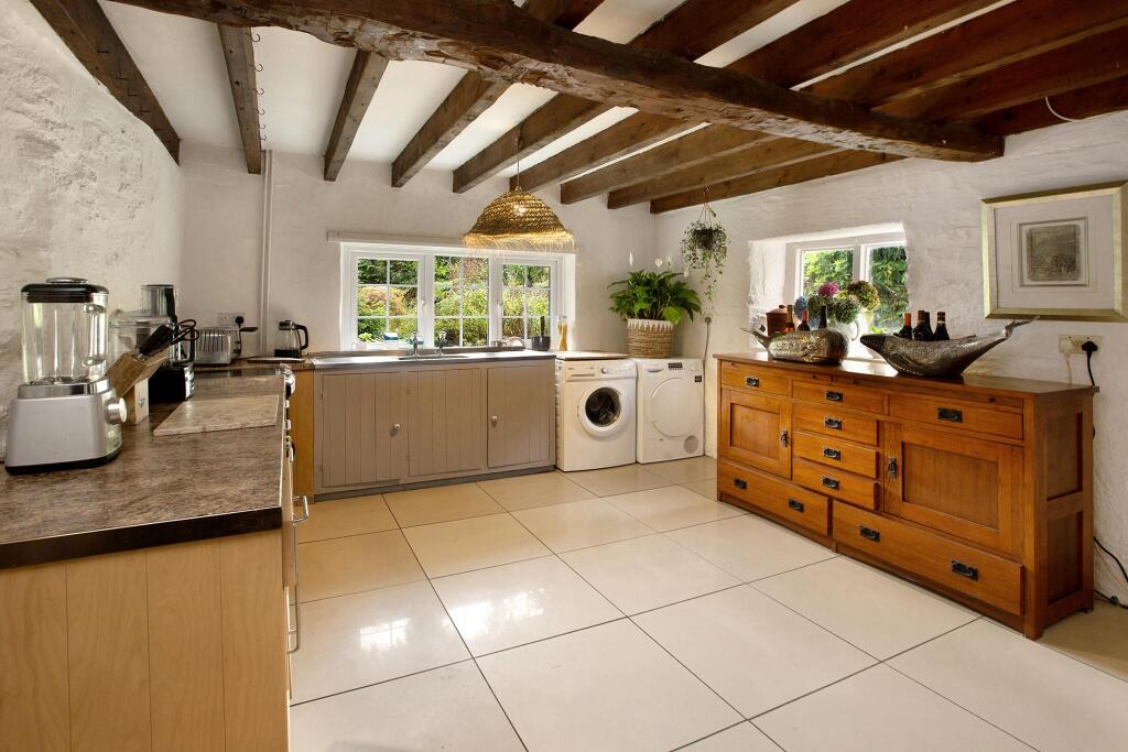 House in Polperro, Porthallow - View 5