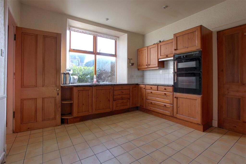 Charlesville, Stotfield Road, Lossiemouth, Moray, IV31 photo 4
