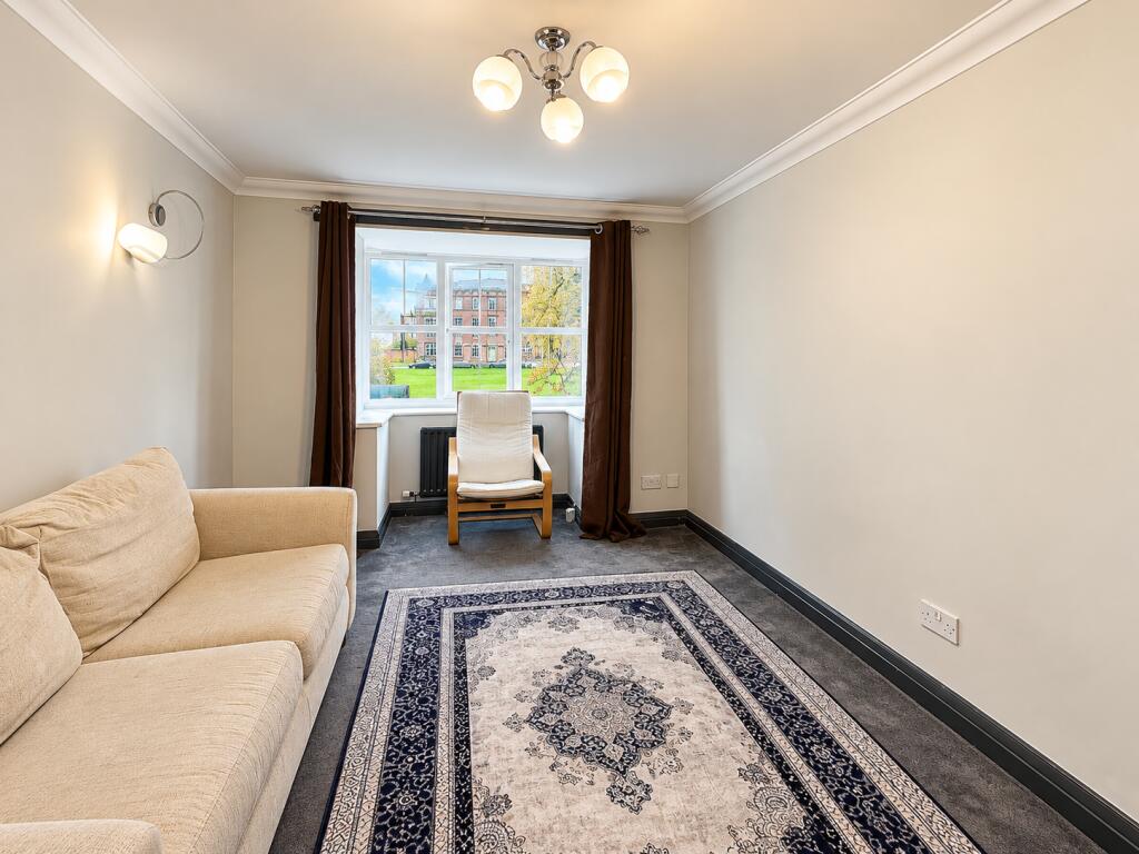 Apartment in Preston, Nooklands, Fulwood - View 4