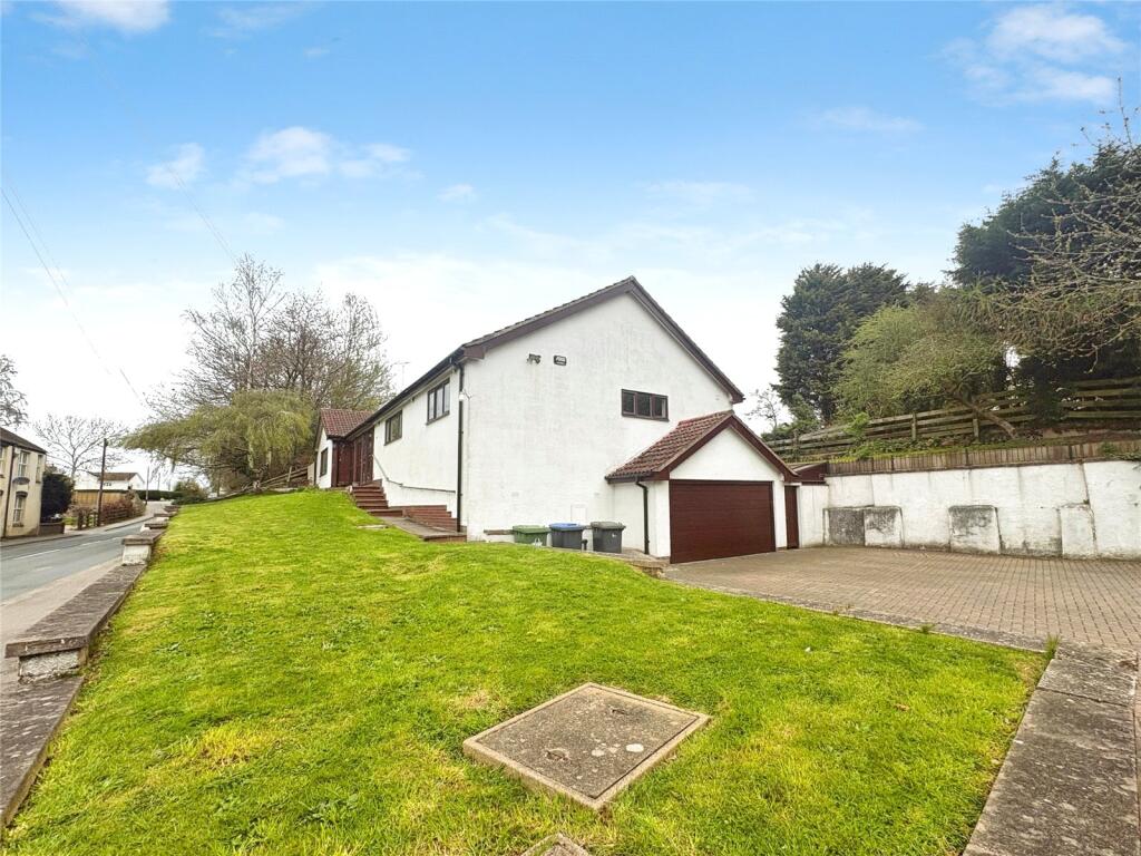 Main image of property: Bulkington Road, Shilton