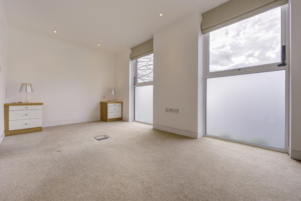 House in London - More