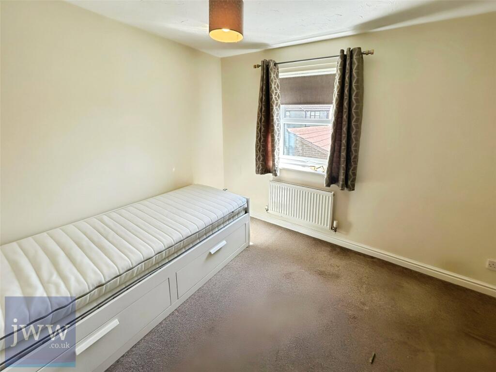 House in Durham - View 5