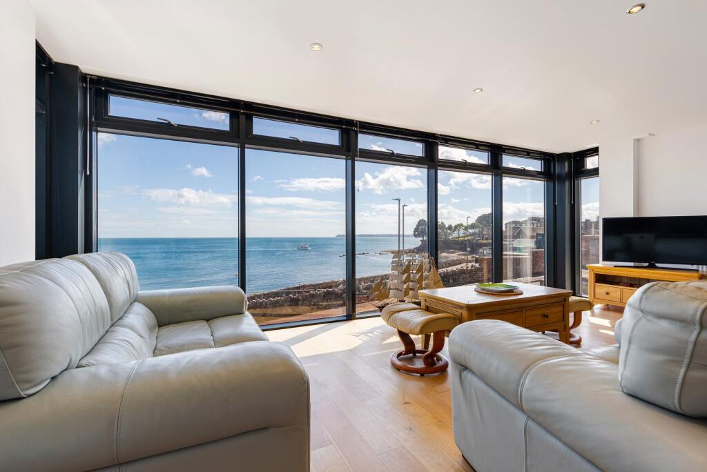 Apartment in Torquay - View 3