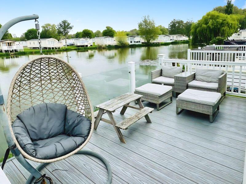 Main image of property: Mallard Lake, Cotswold Hoburne, Cotswold Lakes