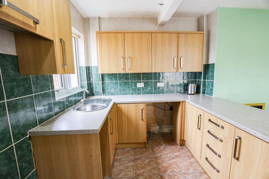 House in Lancaster - View 5