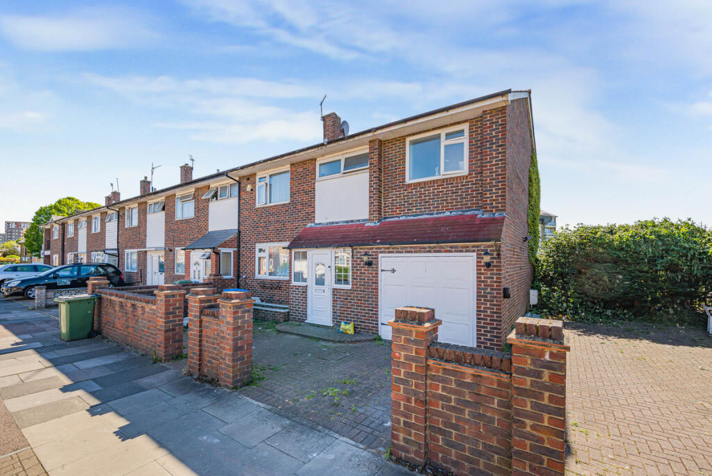 Main image of property: Eynsham Drive, London, SE2 9QX
