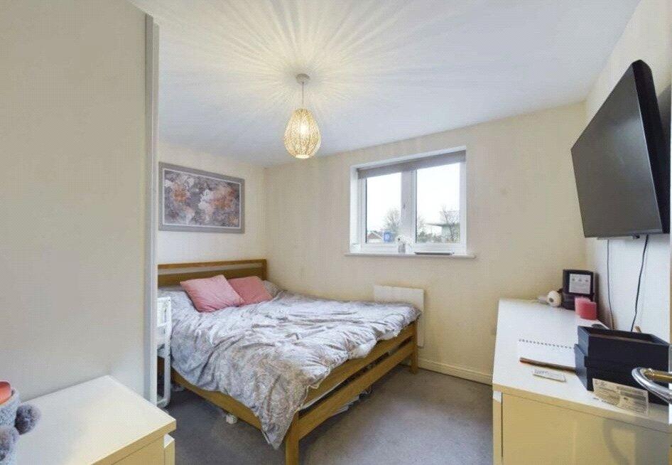 Apartment in Aylesbury, Quarrendon - View 4