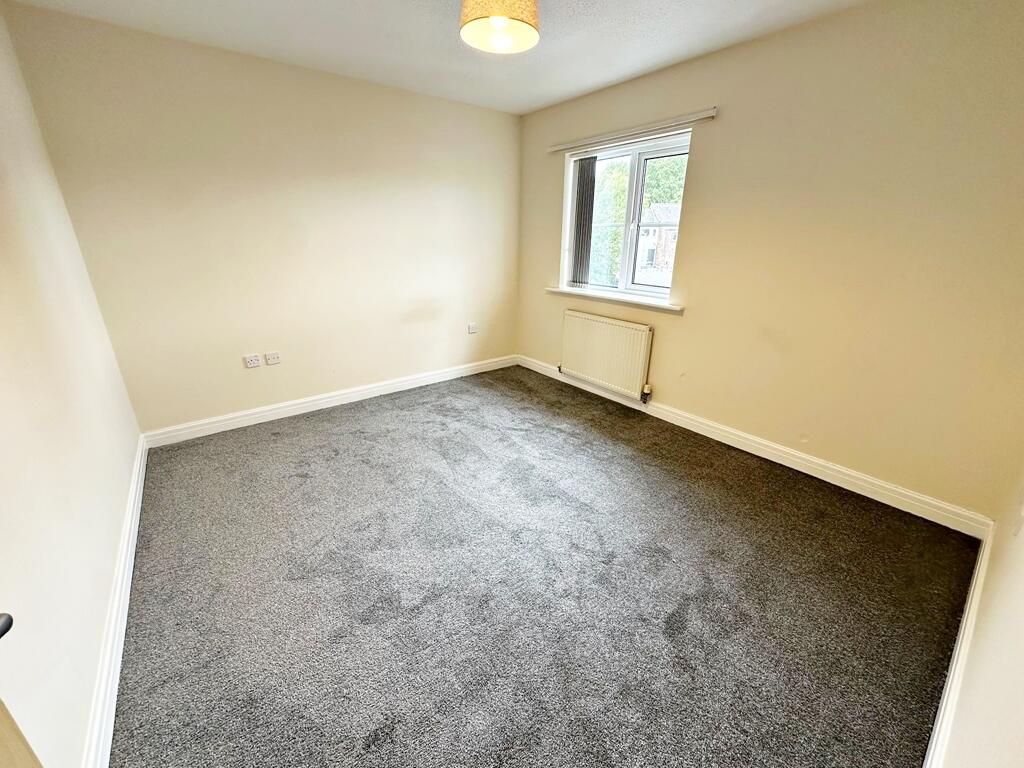 Apartment in Bolton, Westhoughton - More