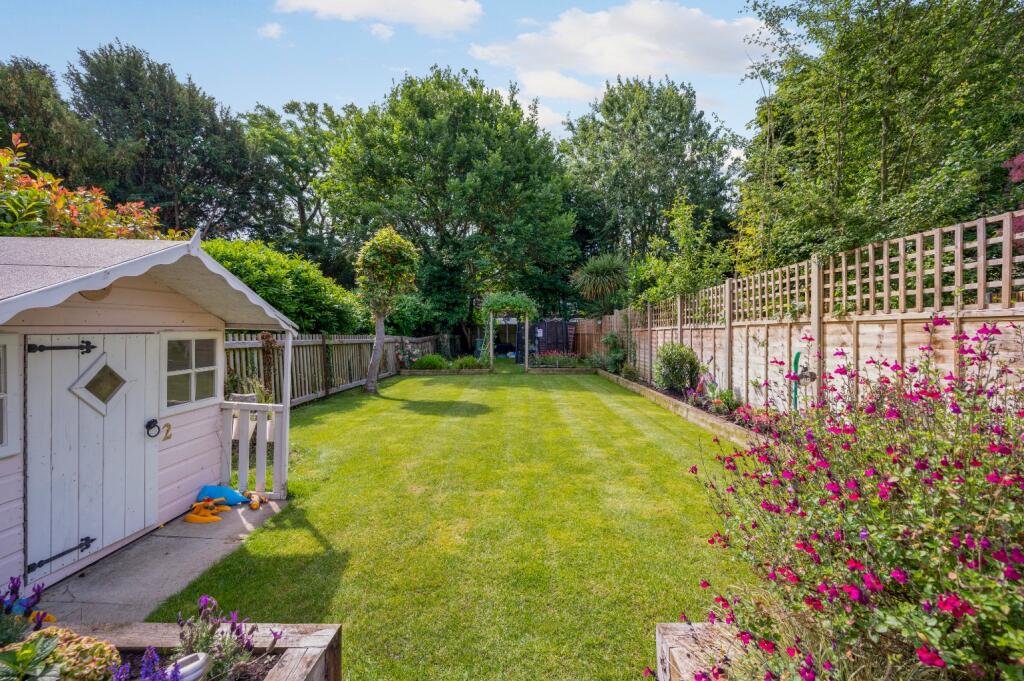 House in Twickenham - View 4