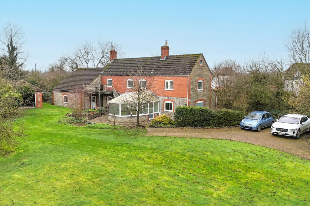 Main image of property: Westbury-on-Severn, Gloucestershire, GL14 1NF