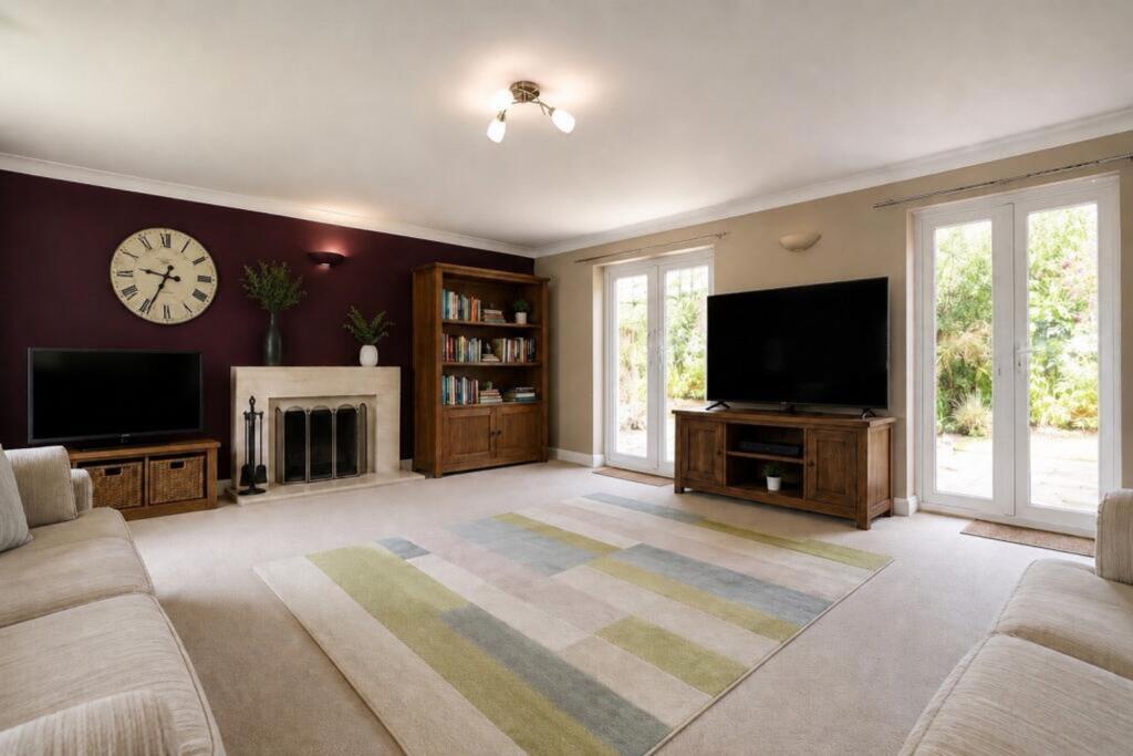 House in Derby - View 2