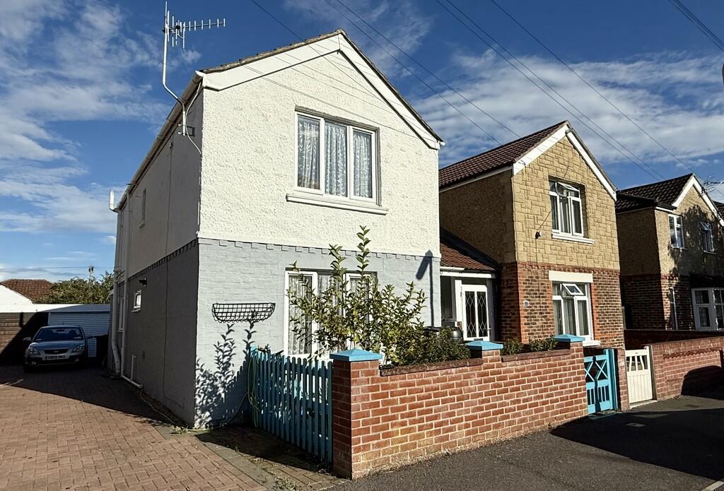 Main image of property: Oval Gardens, Alverstoke, Gosport