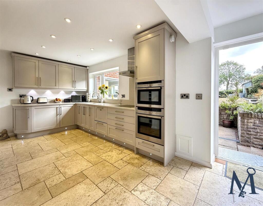 House in North West Leicestershire, Coleorton - View 4