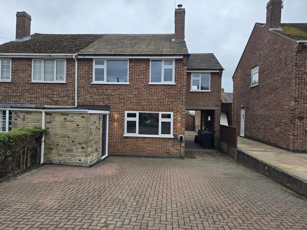 Main image of property: Oakfield Avenue, Markfield, LE67
