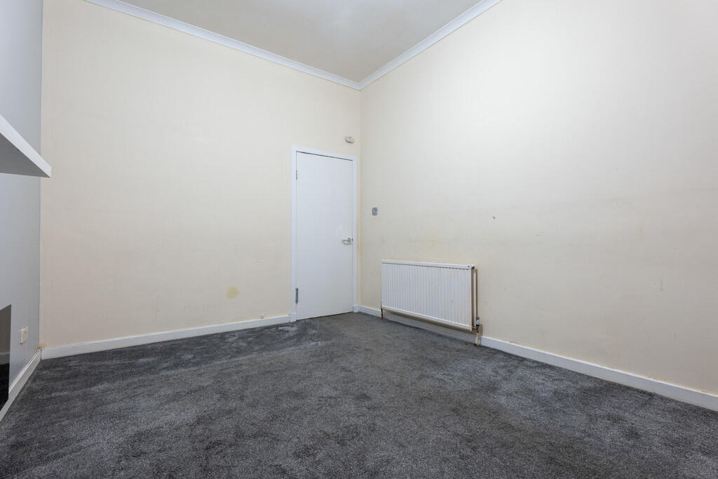 Apartment in Glasgow - View 3