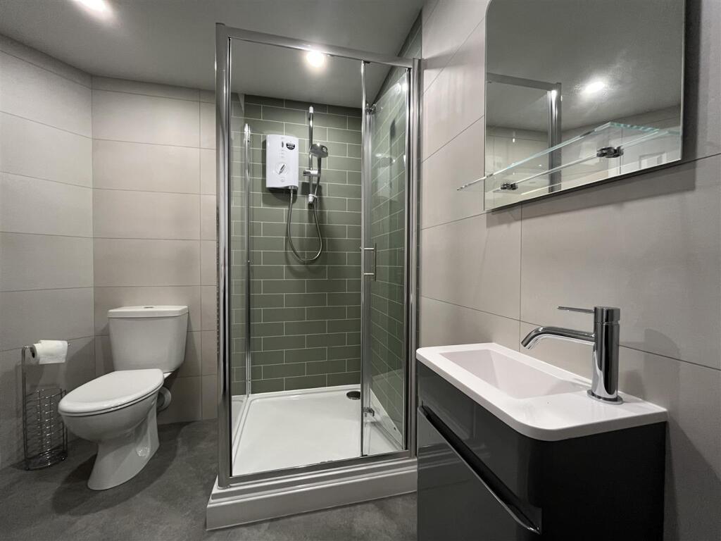 Apartment in Perth, Upper Craigie - View 5