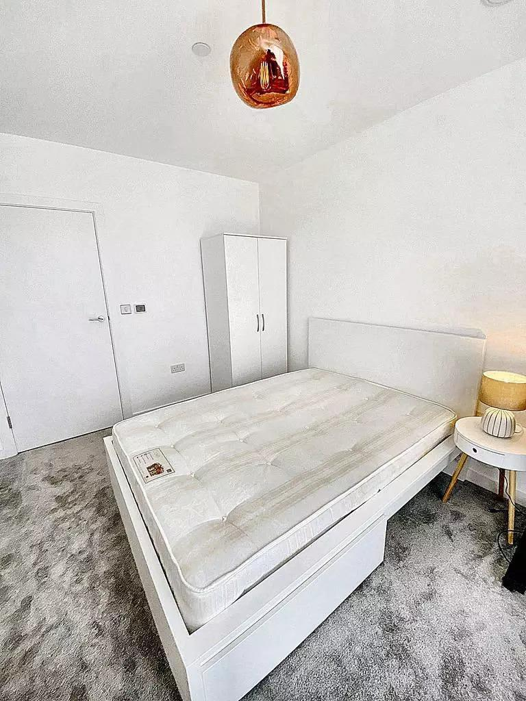 Main image of property: Oldfield Lane North, Greenford, Middlesex, UB6