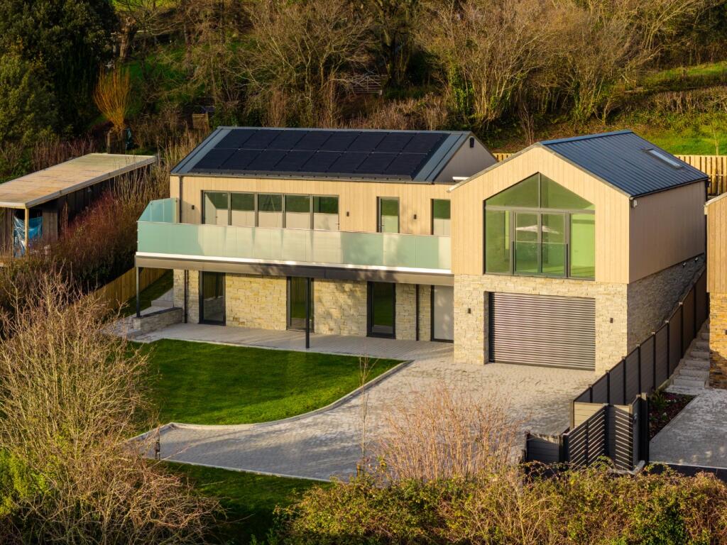 Main image of property: Oak Lea House, Goodleigh, North Devon