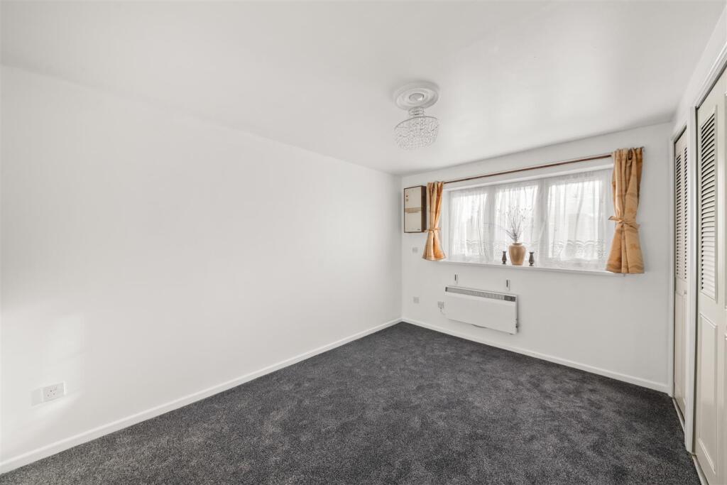 House in London, Hounslow West - View 5