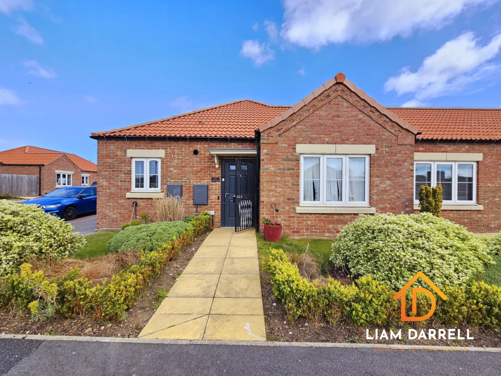 2-bed semi-detached on Chantry Gardens, Filey, North Yorkshire, £299,950