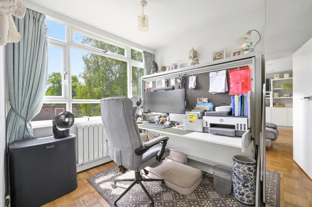 Apartment in London, Putney - More