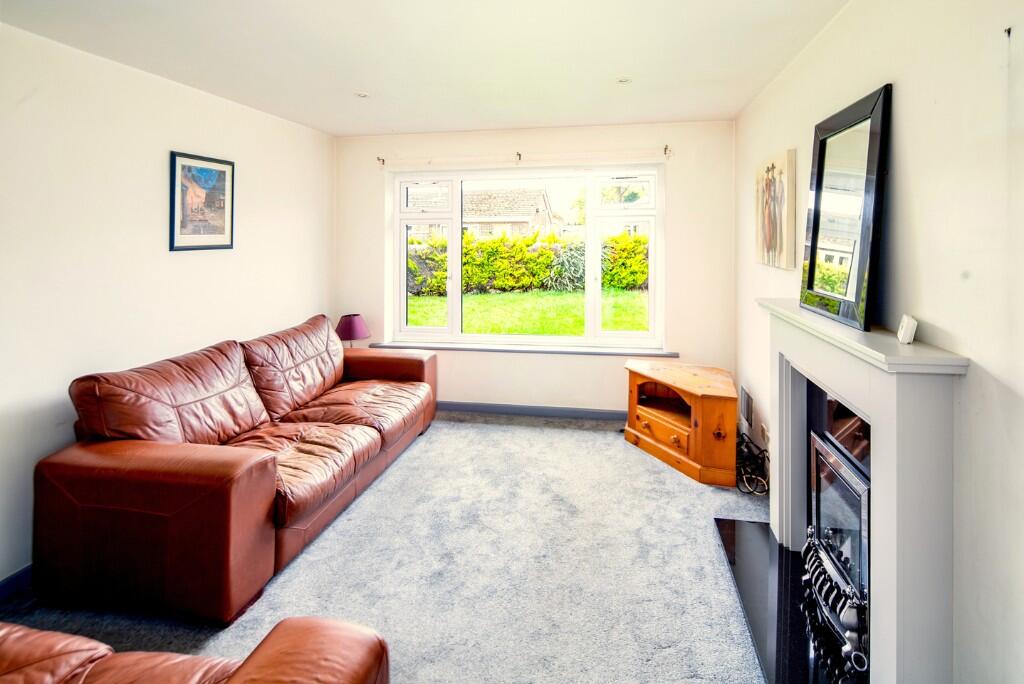 Blenheim Drive, Launton, OX26 photo 2