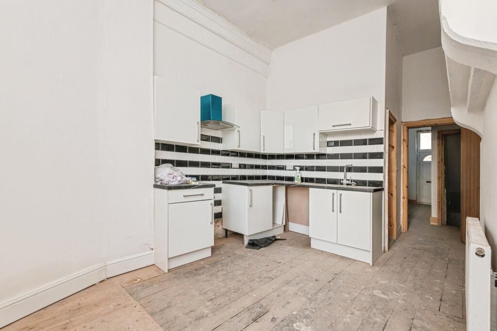 Additional image 9 of St. Pauls Road, Bradford, BD8