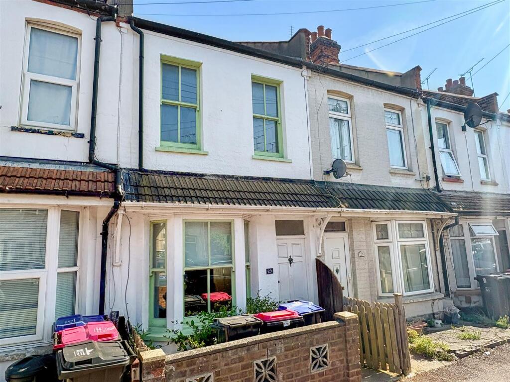 Main image of property: Station Avenue, Southend-On-Sea