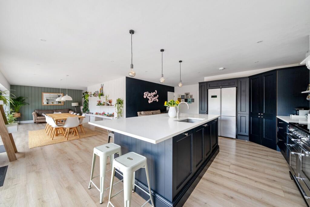 House in Kingston upon Thames - View 3