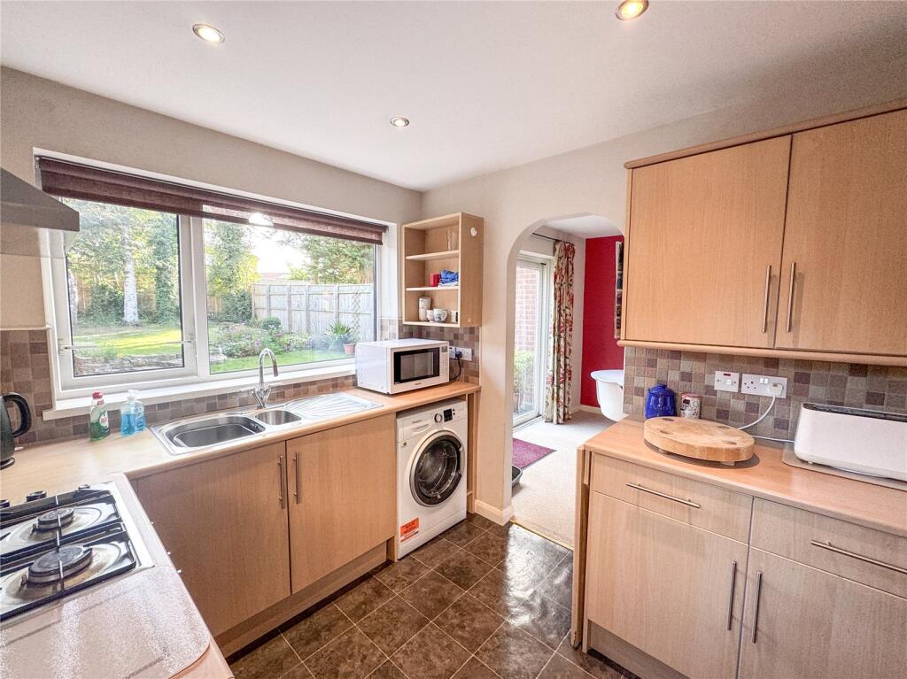 Ladywell Way, Ponteland, Newcastle Upon Tyne, NE20 photo 2