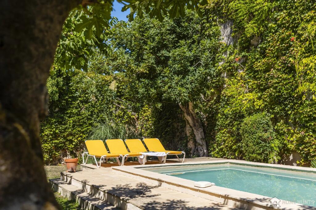 Main image of property: Provence-Alps-Cote d`Azur, Var, Varages