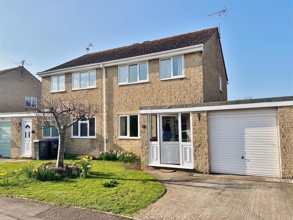 Fitzmaurice Close, Bradford-On-Avon