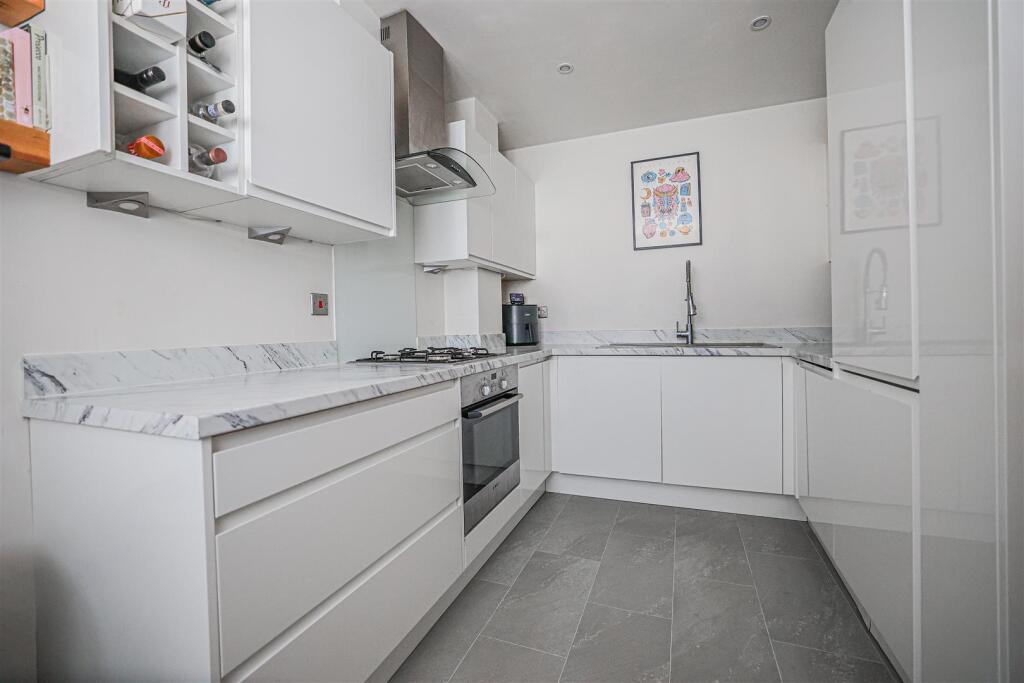 Belswains Lane, Hemel Hempstead, HP3 - View 2