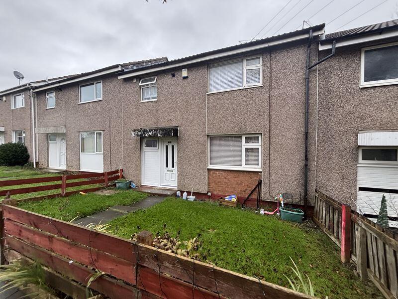 3-bed terraced on White Hart Crescent, Darlington, £75,000