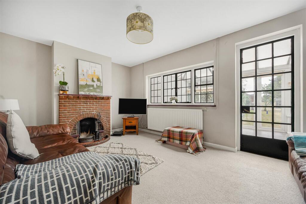 House in Sonning, Wokingham - View 2