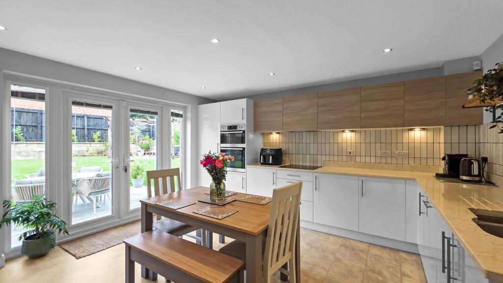 House in Manchester, Tyldesley - View 4