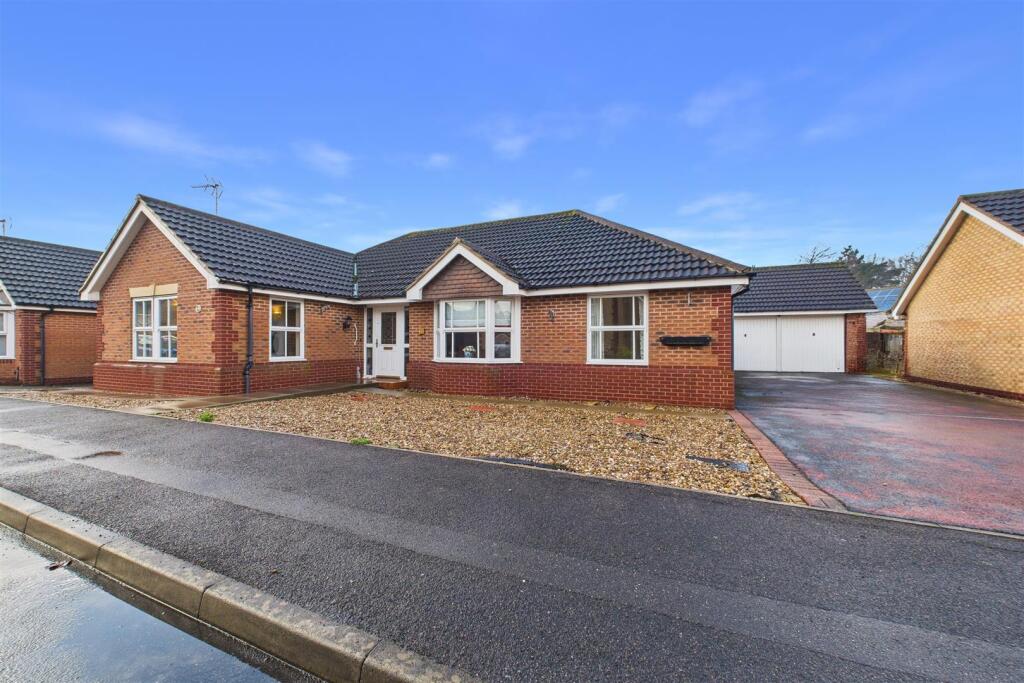 Main image of property: Adwalton Close, Newark