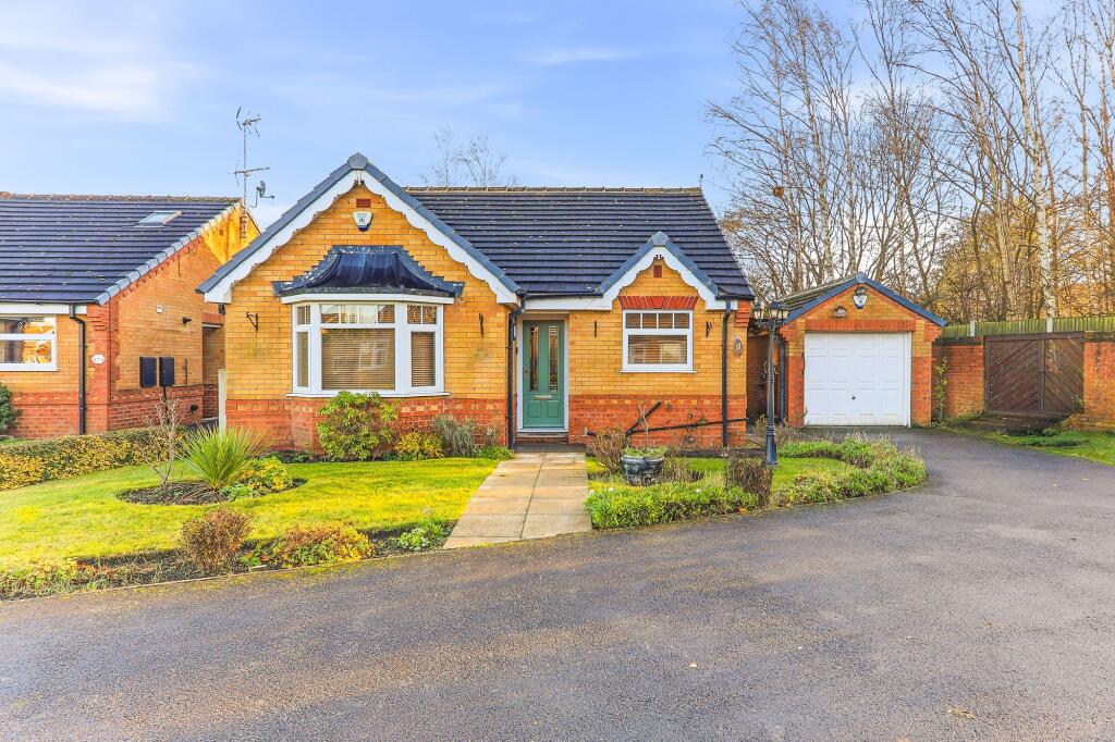 Main image of property: Oyster Close, Morley, LS27