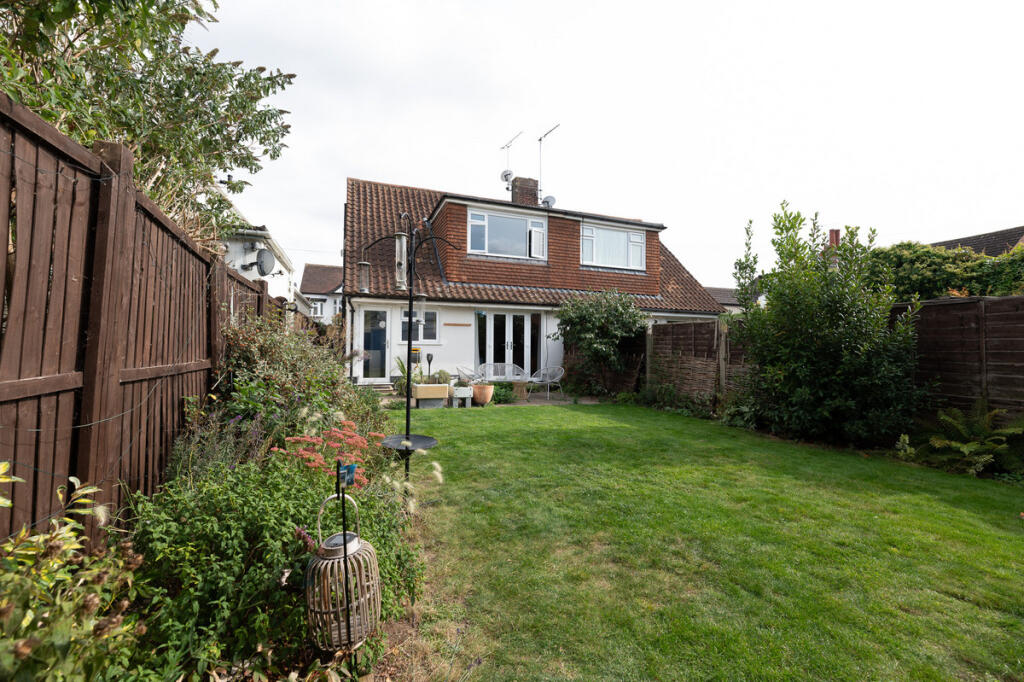 House in Southend-on-Sea, Leigh-on-Sea - View 3