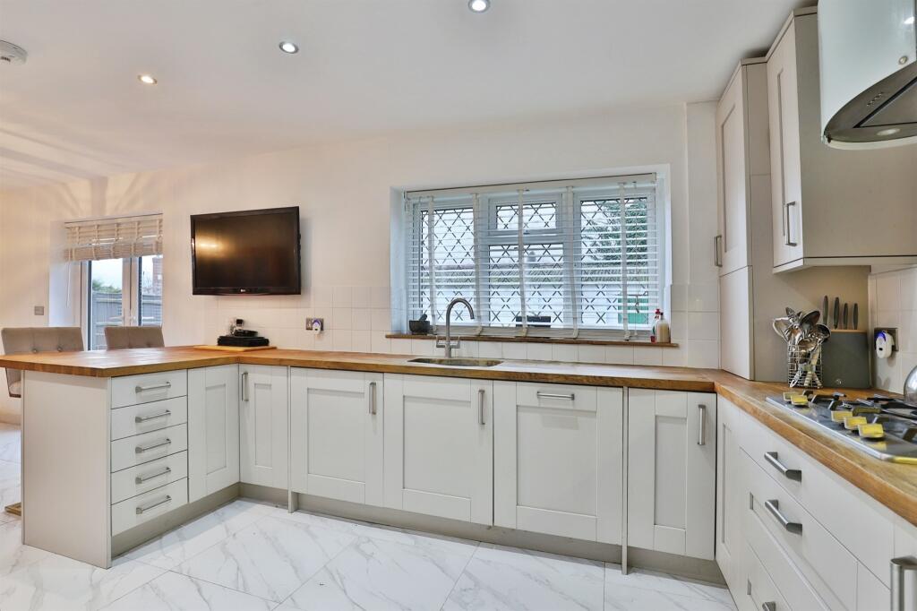 Additional image 19 of Kinsbourne Avenue, Bournemouth