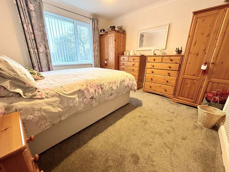House in North Tyneside, North East - More