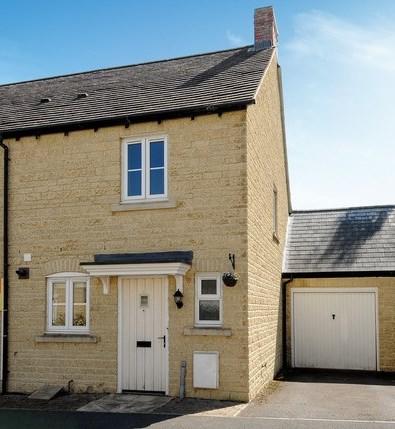 Main image of property: Tamarisk Crescent, Carterton, Oxfordshire, OX18
