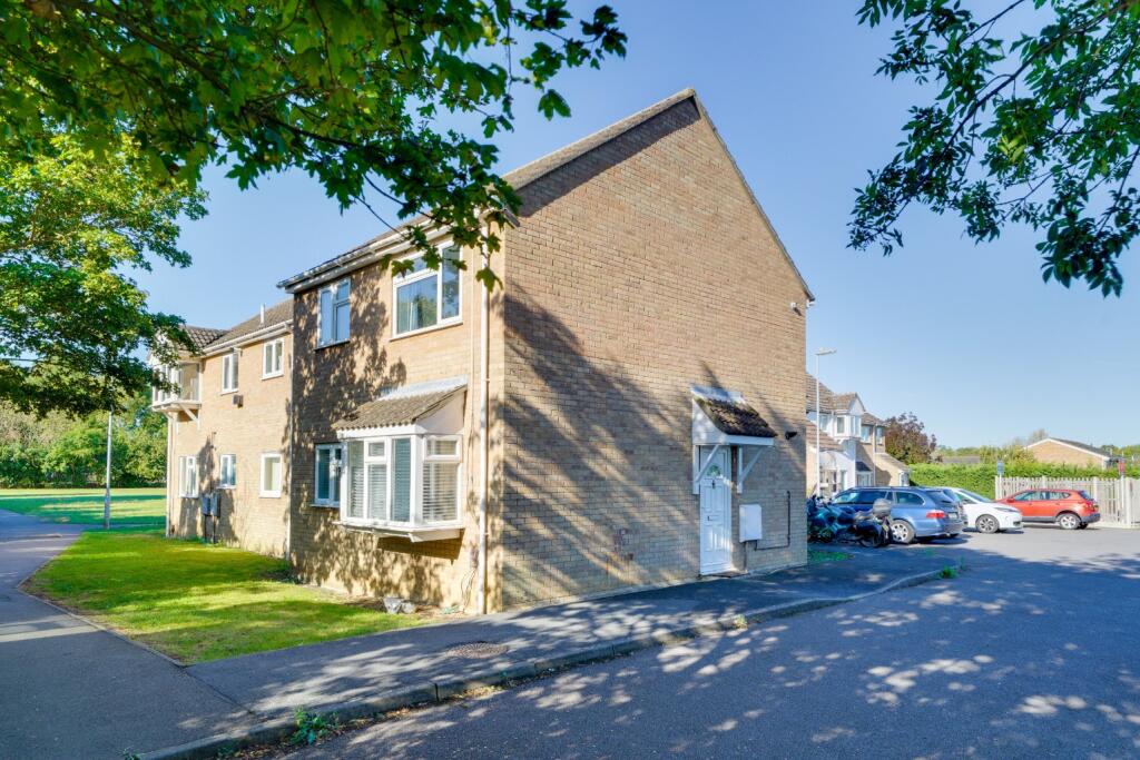 Main image of property: Lorna Court, St Ives, Cambridgeshire, PE27