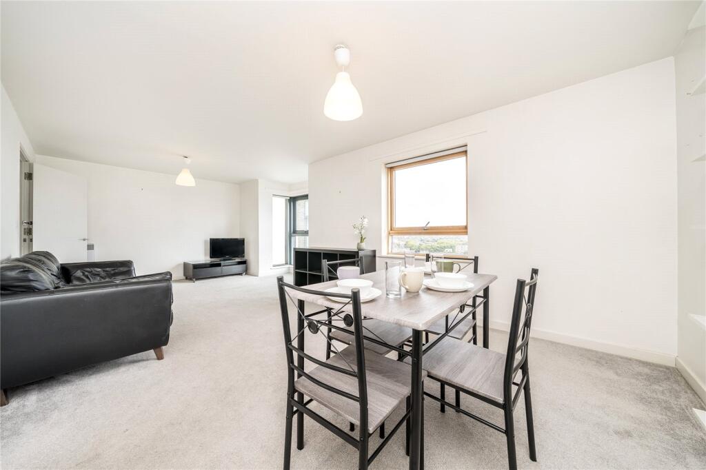 Apartment in London, Mill Meads, Stratford - View 4