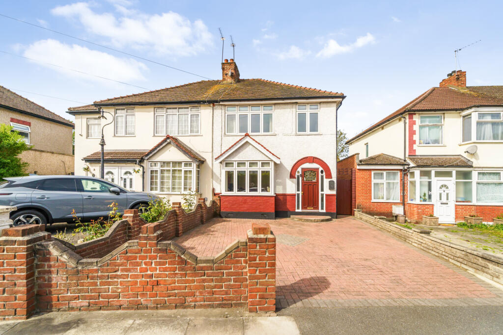 Main image of property: The Drive, Morden, SM4